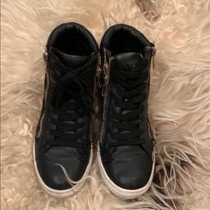 Hi top Steve Madden sneakers